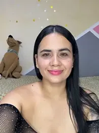 Leyna_Kenet webcam model stream image