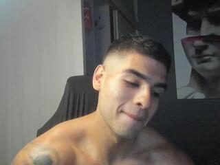 Nicolas Dwayne webcam model stream image