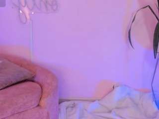 lucy-vega webcam model stream image