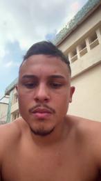 Morenoyboy webcam model stream image