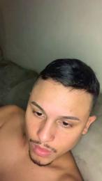 Morenoyboy webcam model stream image