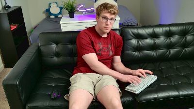 BlueEyedTallGuy webcam model stream image