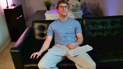 BlueEyedTallGuy webcam model stream image