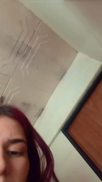 laculona4 webcam model stream image