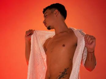 AngelKlaus webcam model stream image