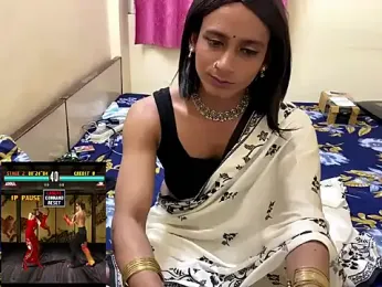 LuvLayla webcam model stream image