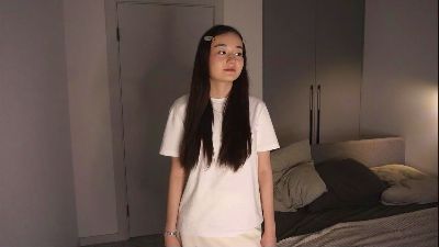 LoisIntveld webcam model stream image