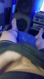 Mario8521 webcam model stream image