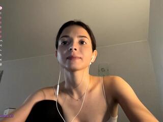 Claretha Mazin webcam model stream image