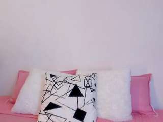 hannawilliams webcam model stream image