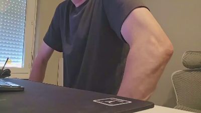 CurieuxDu47 webcam model stream image