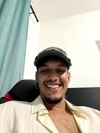 paudemar1do webcam stripchat model stream image