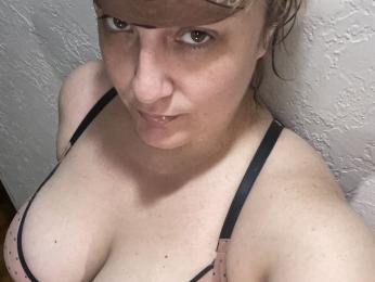 SamieAldridge webcam model stream image