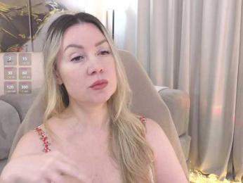 LELEYA webcam model stream image