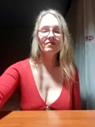 Evelina_cute webcam model stream image