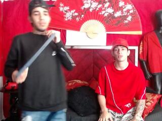 Sasuke Brons & Kevin Kelce webcam model stream image