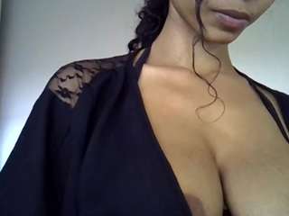 annalon webcam model stream image