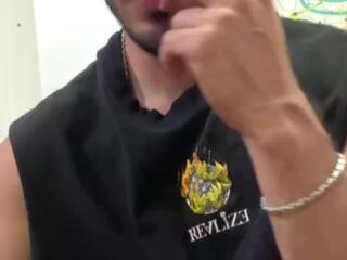 Young Hemp webcam model stream image