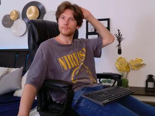 Enzo Oret webcam model stream image