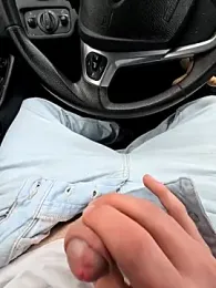 Titanhoott webcam model stream image