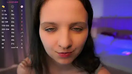 LilLisa webcam model stream image