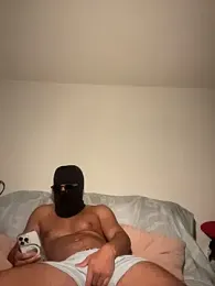 rnboy_hot webcam model stream image