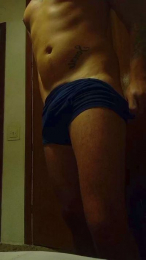 Darkmadrid webcam model stream image