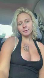 Hardcandee webcam model stream image