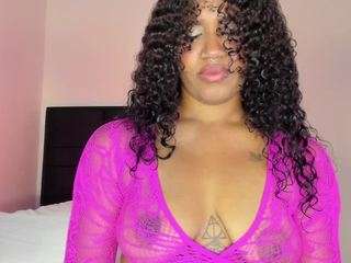 africabell webcam model stream image