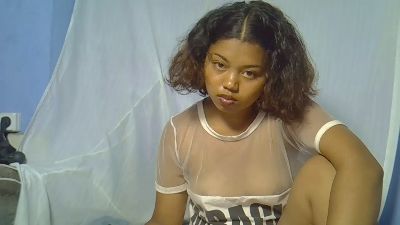 Emiehot webcam model stream image