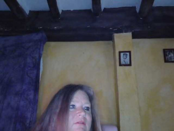 lady-vamp webcam model stream image