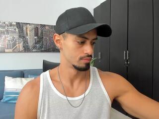 Thiago Driussi webcam model stream image