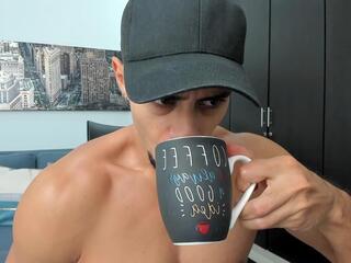 Thiago Driussi webcam model stream image