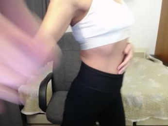 women_pleasures webcam model stream image