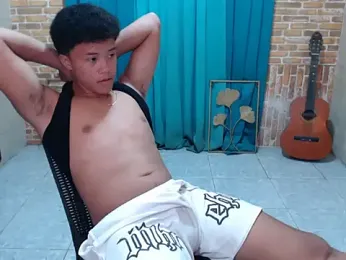 ur_naughtyboy_patrick webcam model stream image