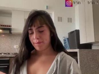 annie_snow_ webcam chaturbate model stream image