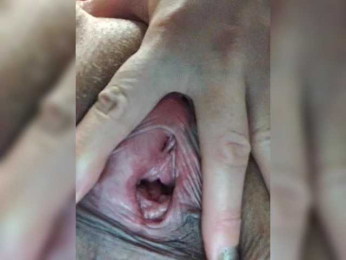 SquirtALINA22 webcam model stream image