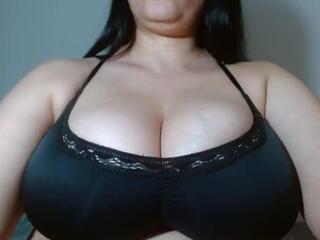 Dreamy Diana webcam model stream image