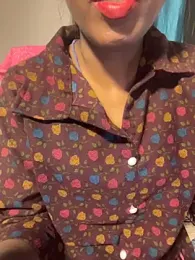 Indian-Squirt webcam model stream image