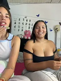 Milleradhara24 webcam model stream image