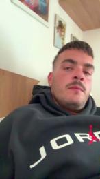 Cazzone22xx webcam model stream image