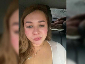 Bonne-Aurore webcam model stream image