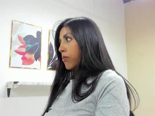 Ellie Fiore webcam model stream image