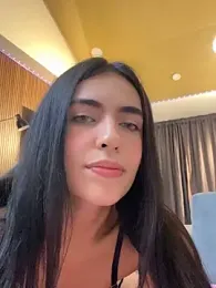 DaphneUwu webcam stripchat model stream image