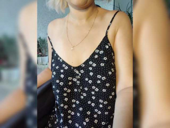 LOVEMENOW webcam model stream image