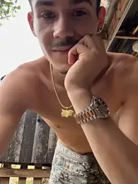 Danij101 webcam model stream image