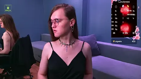 YukoFanee webcam model stream image