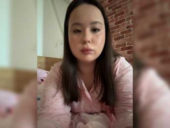 Kamillamrr webcam model stream image