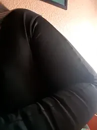 Mia-Glow webcam model stream image