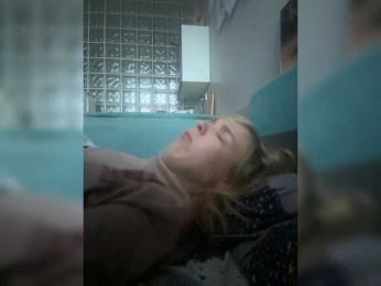 Kinesha webcam model stream image